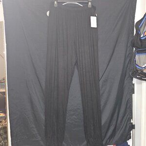 Woman's elastic waist pants